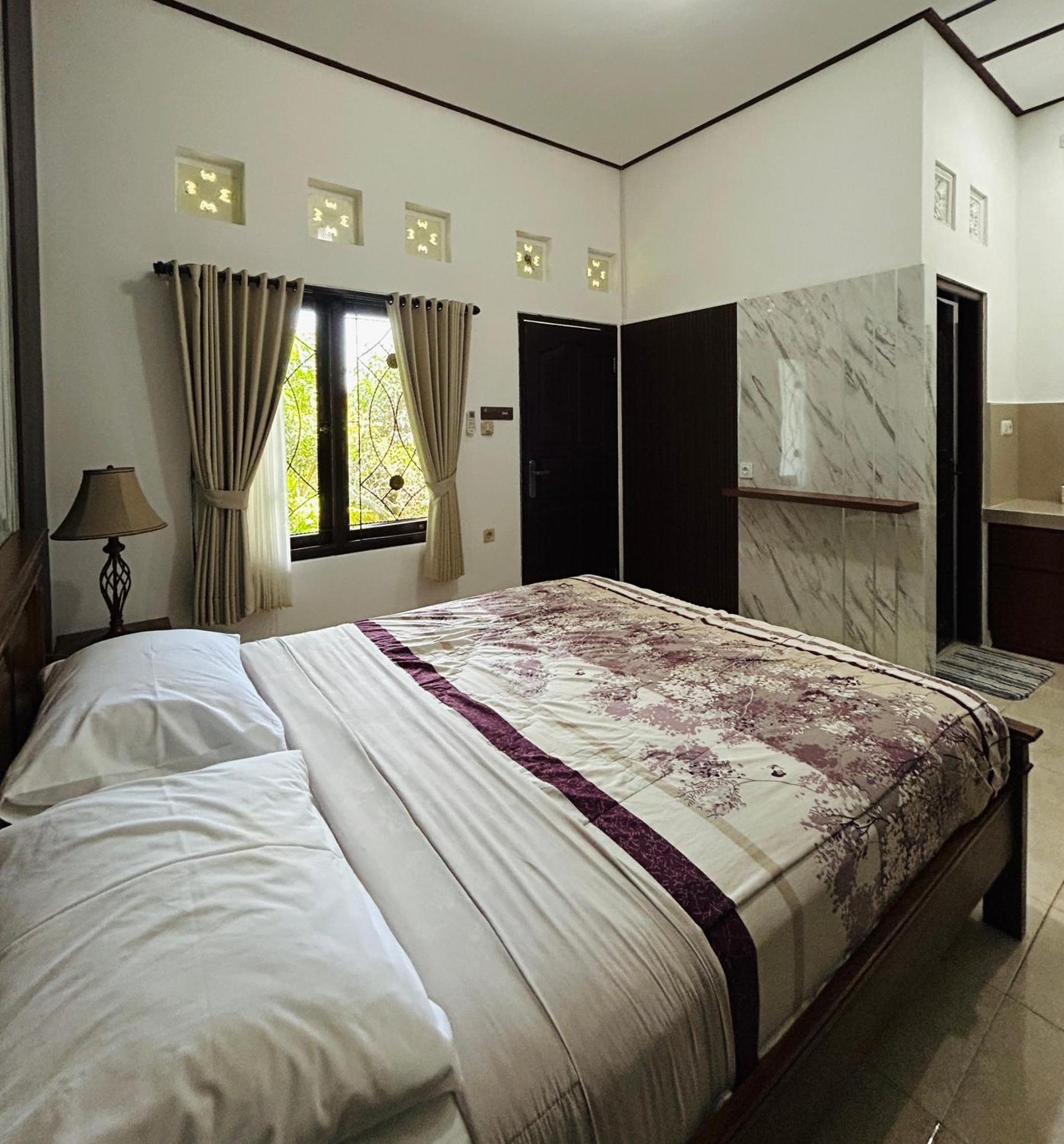 Tregge Surf Camp Uluwatu Hotell Rom bilde